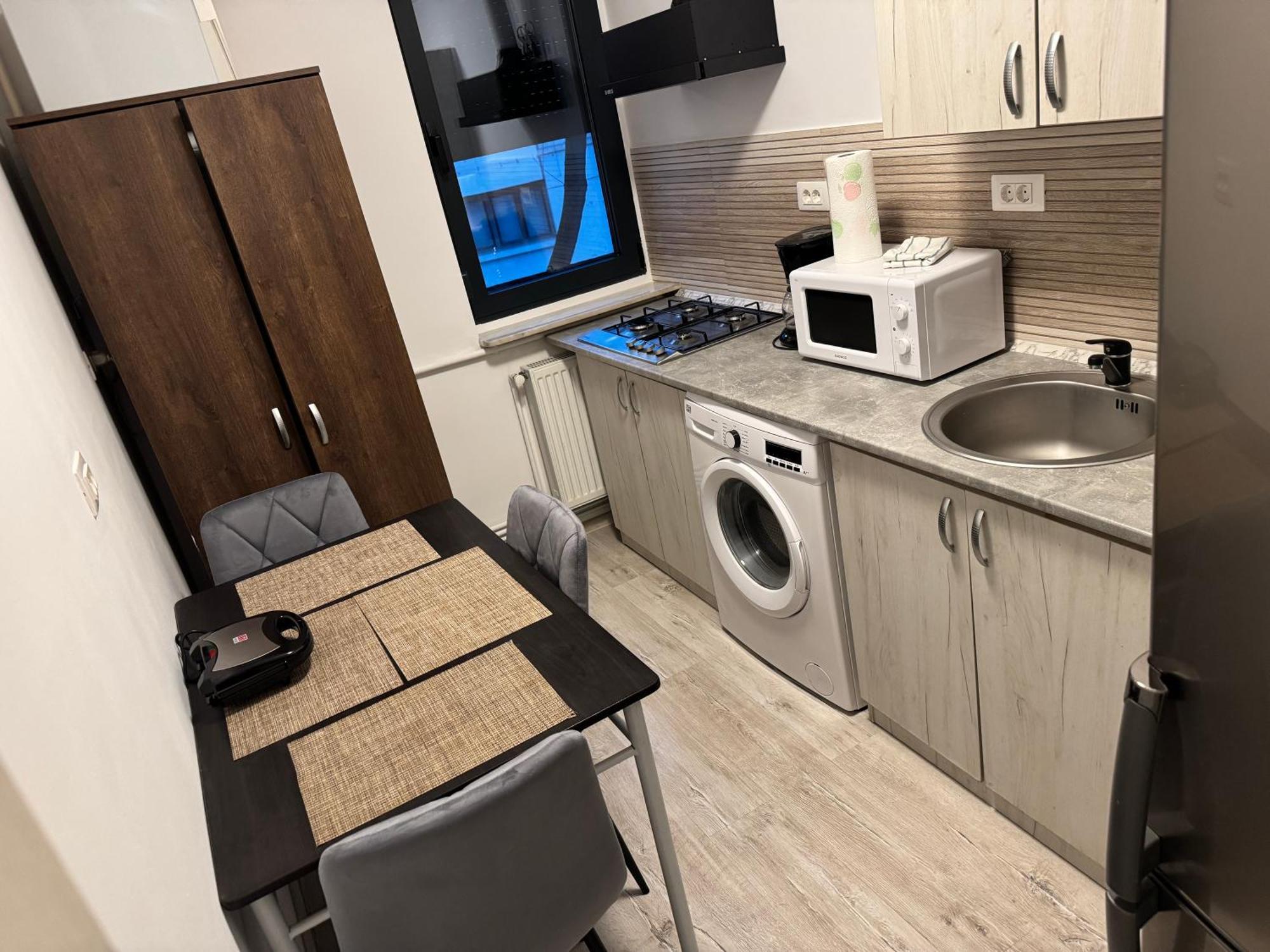 Apartament Ultracentral Modern 1 Piteşti Kültér fotó